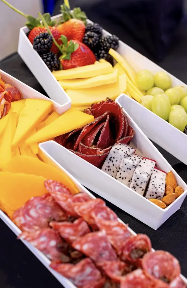 catering-trays-in-ocala